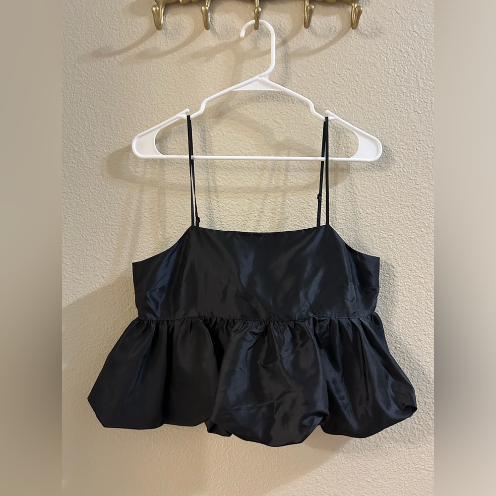 Black Puff Top